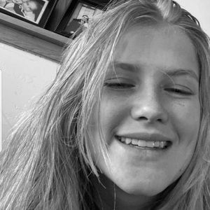 Meet your Posher, Ariah